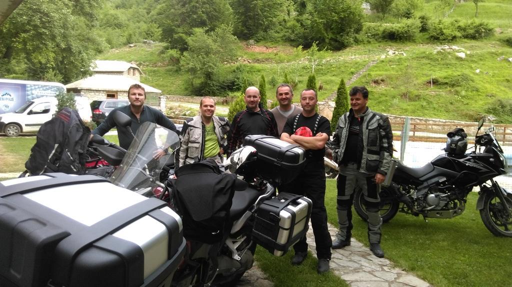 Etno Selo Vrelo & Camping Affittacamere Berane Esterno foto